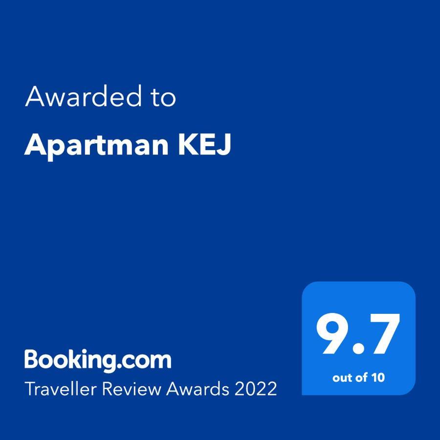 Apartman Kej Pirot Eksteriør billede
